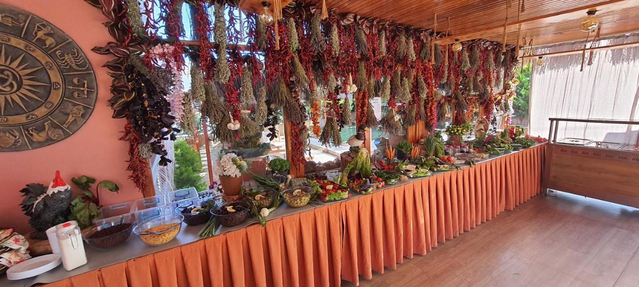 Grand Yayla Hotel Çeşme Exterior foto